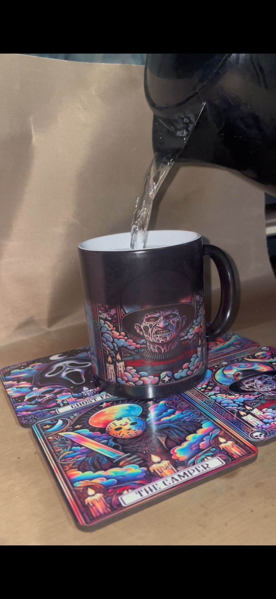 Colour changing mug