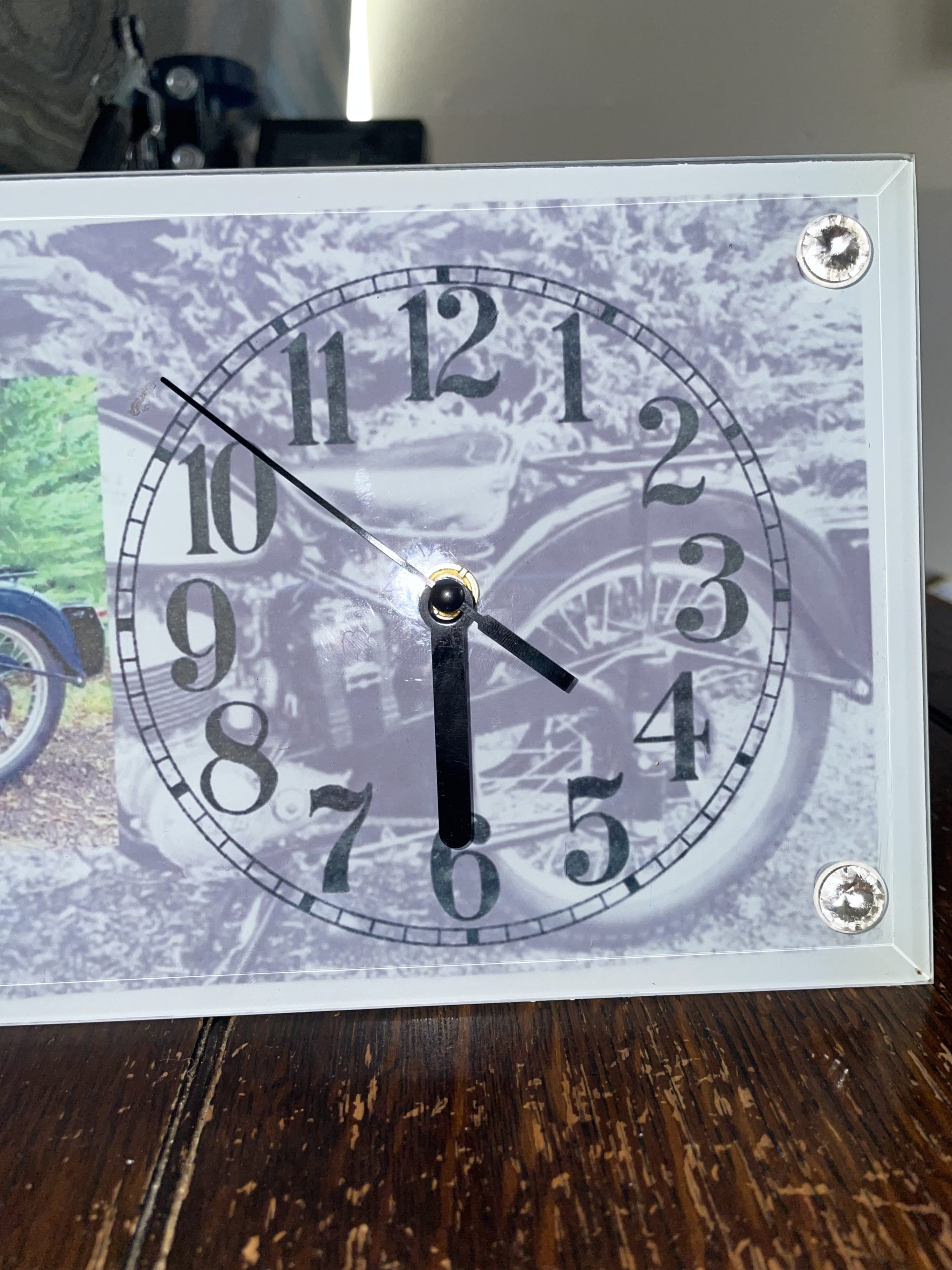Glass rectangle clock - Image 5
